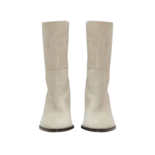 Load image into Gallery viewer, Aritzia Boots || Sand Short
