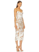 Load image into Gallery viewer, Dove Dress
