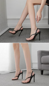 Gwen Heels || Black