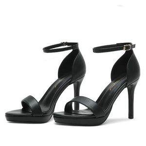 Aurora Heels || Black