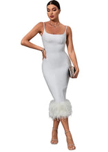 Load image into Gallery viewer, White bandage dress with feathers
