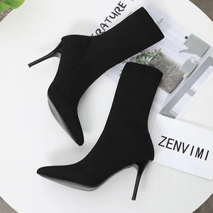 Tara Boots || Black