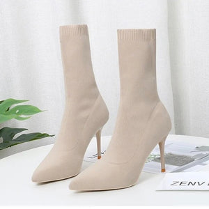 Tara Boots || Tan