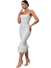 Load image into Gallery viewer, White bandage dress with feathers
