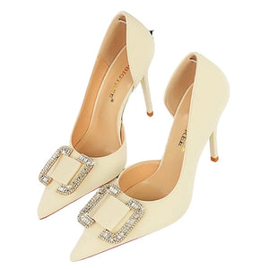 Chloe Heels || Ivory