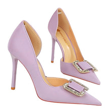 Load image into Gallery viewer, Chloe Heels || Lilac
