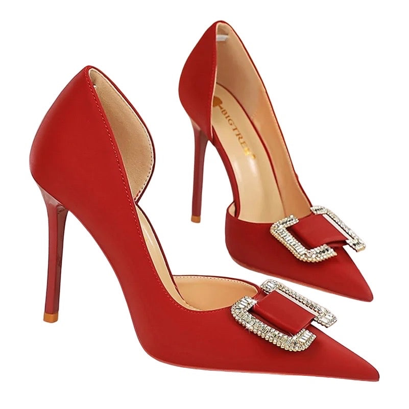 Chloe Heels || Red