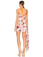 Load image into Gallery viewer, floral dress revolve
