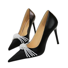 Load image into Gallery viewer, Ellie Heels || Black
