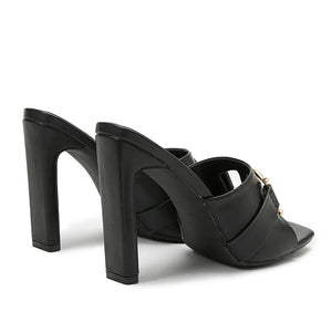 Danielle Heels || Black