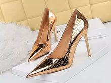 Load image into Gallery viewer, rose gold heels
