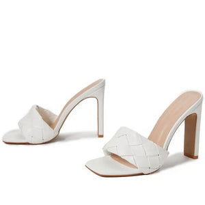 Charlie Heels || White