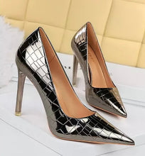 Load image into Gallery viewer, snakeskin bronze heels
