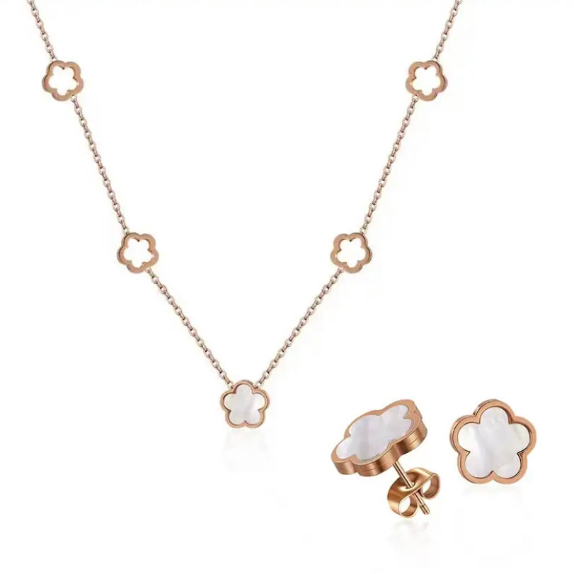 van cleef necklace and earrings