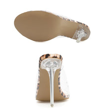 Load image into Gallery viewer, Victoria Heels || Leopard
