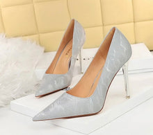 Load image into Gallery viewer, Cara Pointed Toe Heels || Grey
