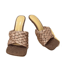 Load image into Gallery viewer, Braided Heels || Brown
