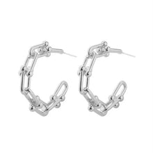 Load image into Gallery viewer, Kyle Earrings || Silver
