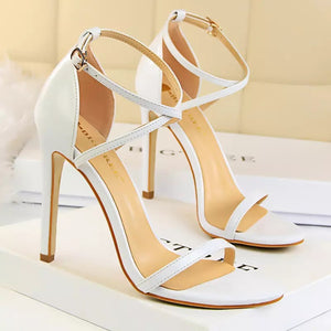 Hailey Heels || White