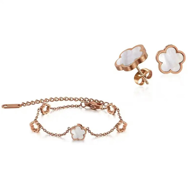 van cleef bracelet and earrings