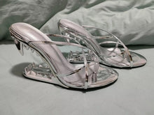 Load image into Gallery viewer, Bite Heels || Silver
