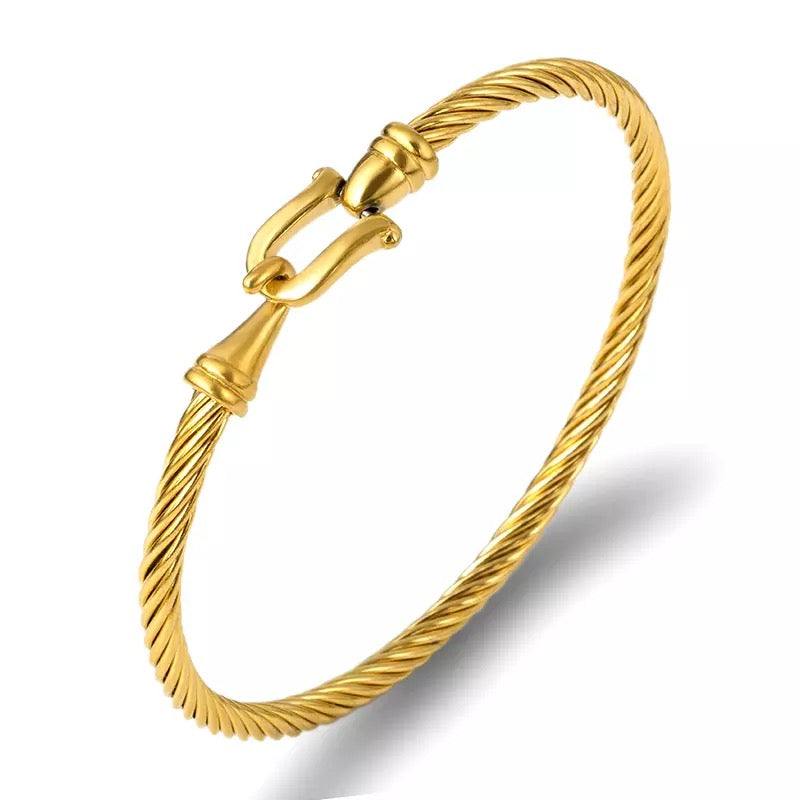 Noelle Bangle || Gold