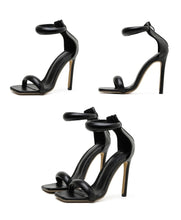 Load image into Gallery viewer, Jodie Heels || Black
