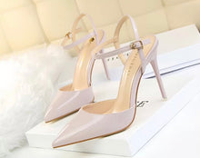 Load image into Gallery viewer, nude pointed toe heels
