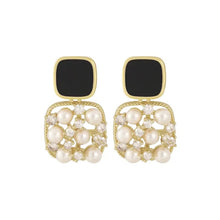 Load image into Gallery viewer, Veronica Earrings
