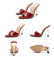 Load image into Gallery viewer, Eden Heels || Burgundy
