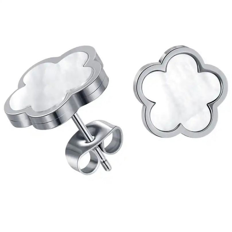 van cleef  earrings