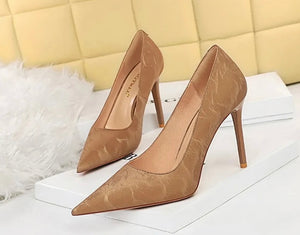 Cara Pointed Toe Heels || Tan