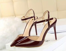 Load image into Gallery viewer, brown patent leather heels
