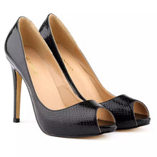 Load image into Gallery viewer, Marisa Peep Toe Heels || Black
