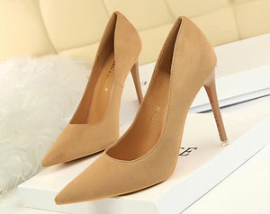 Brielle Suede Pumps || Tan